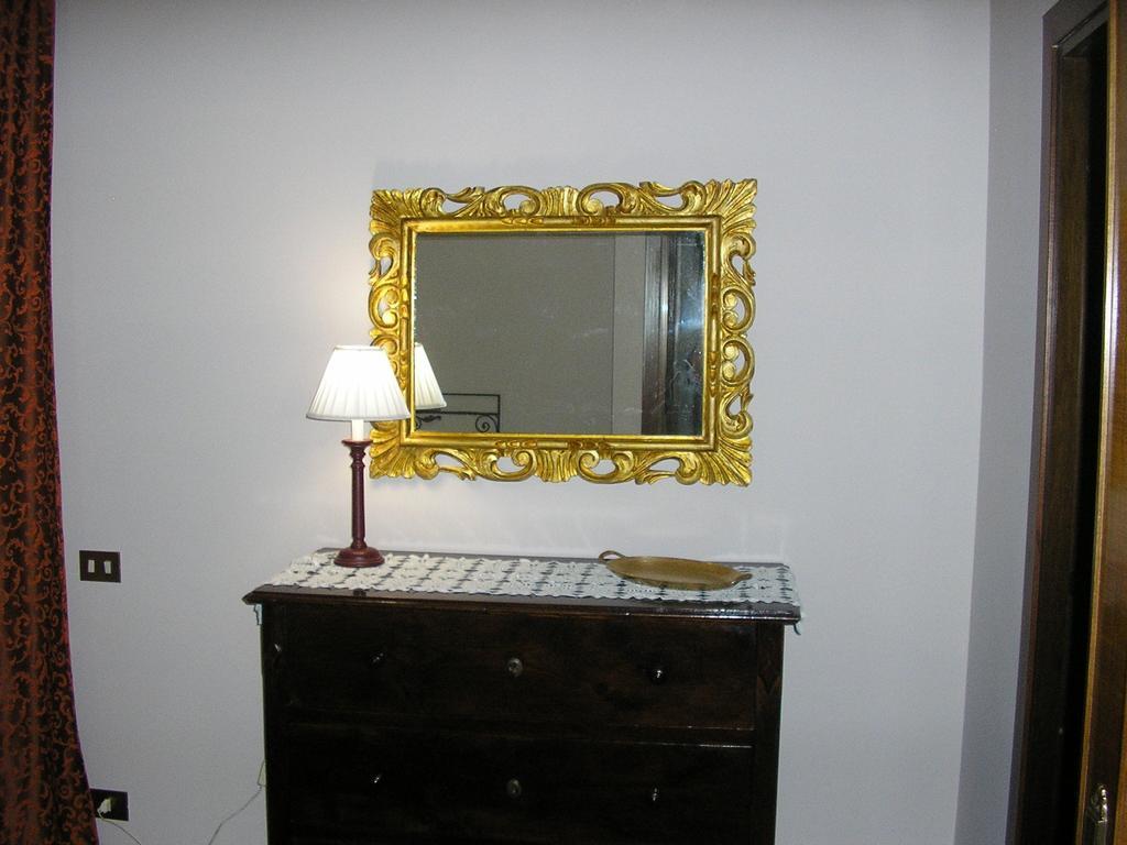 Al Vecchio Olivo Bed & Breakfast Frascati Room photo
